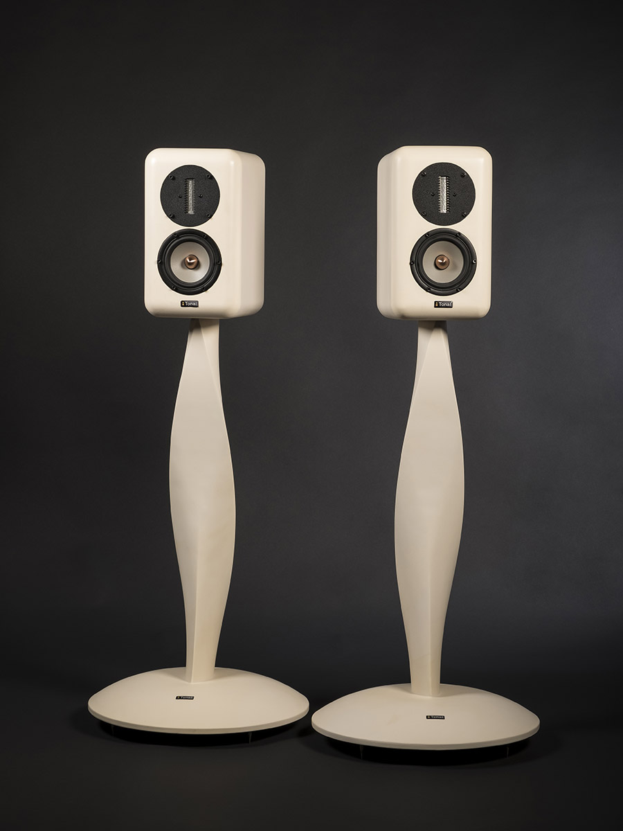 Mini (R) on Ballerina stands