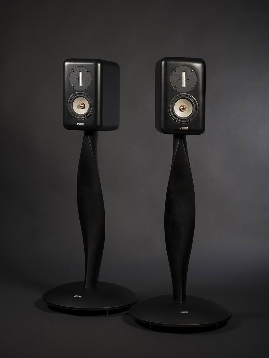 Mini (R) on Ballerina stands